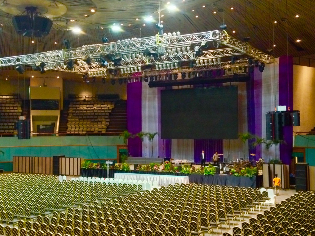 EAW Anya GBI Senayan