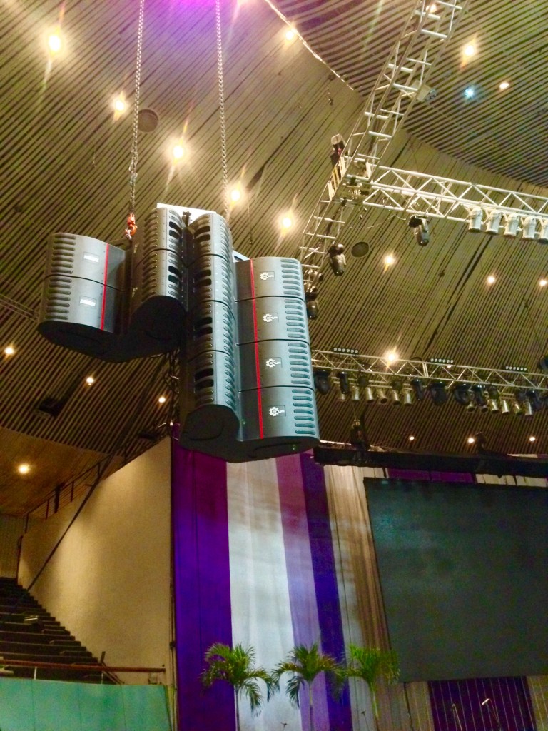 EAW Anya GBI Senayan