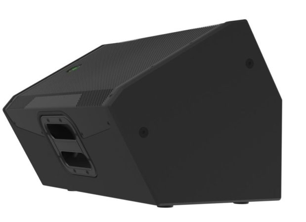 Mackie SRM550