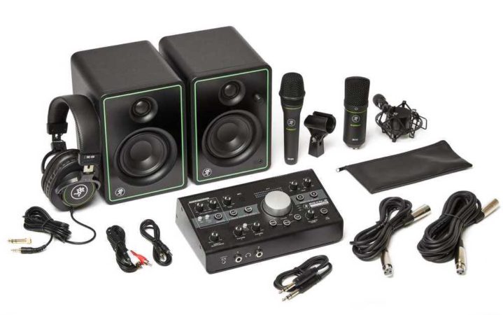 MACKIE Studio Bundle